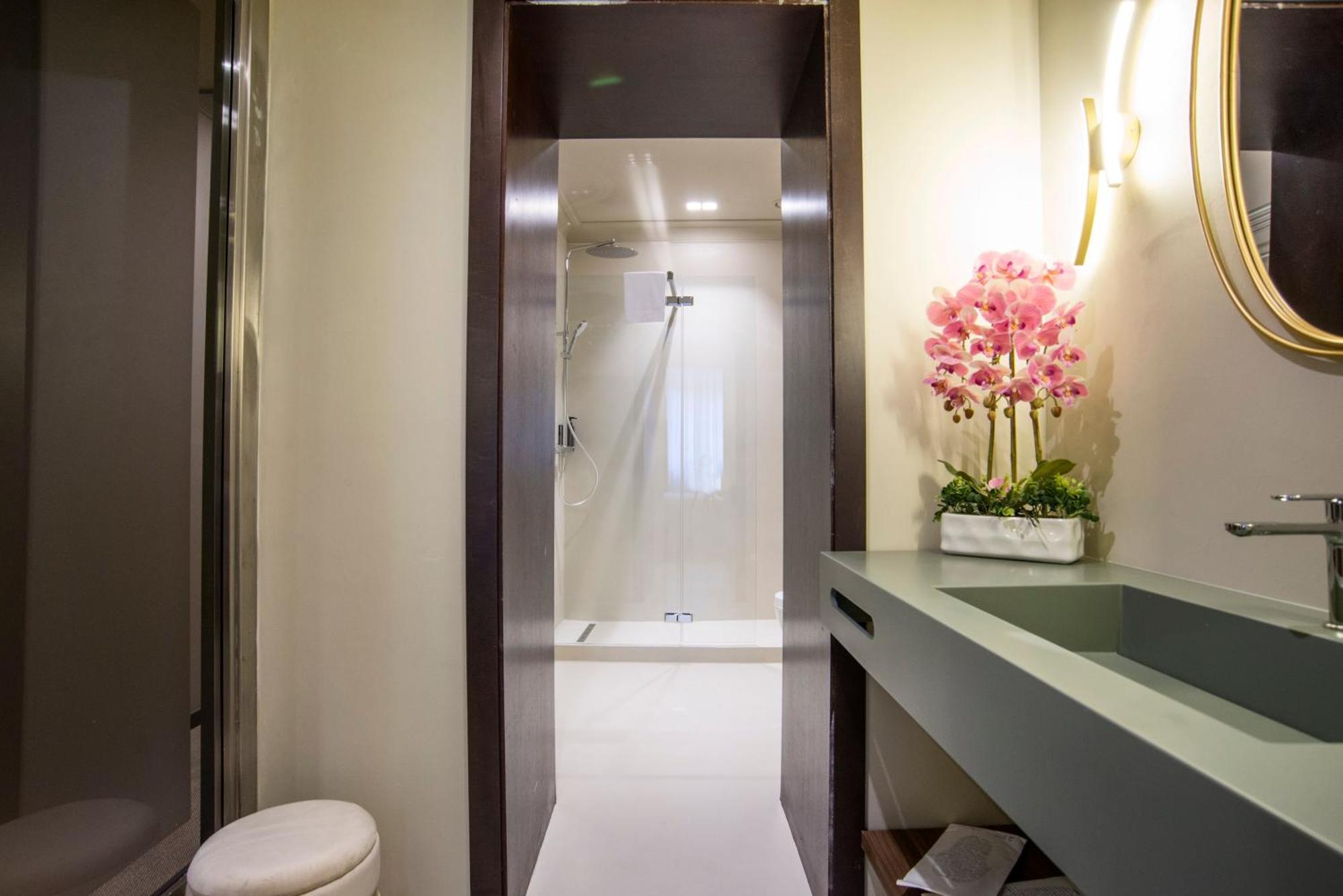 Bocca Di Leone Luxury *