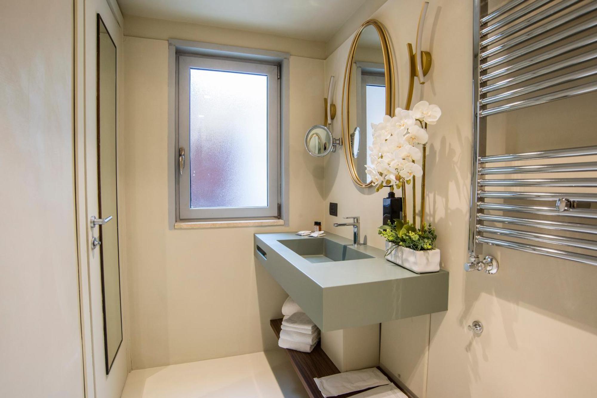 Bocca Di Leone Luxury