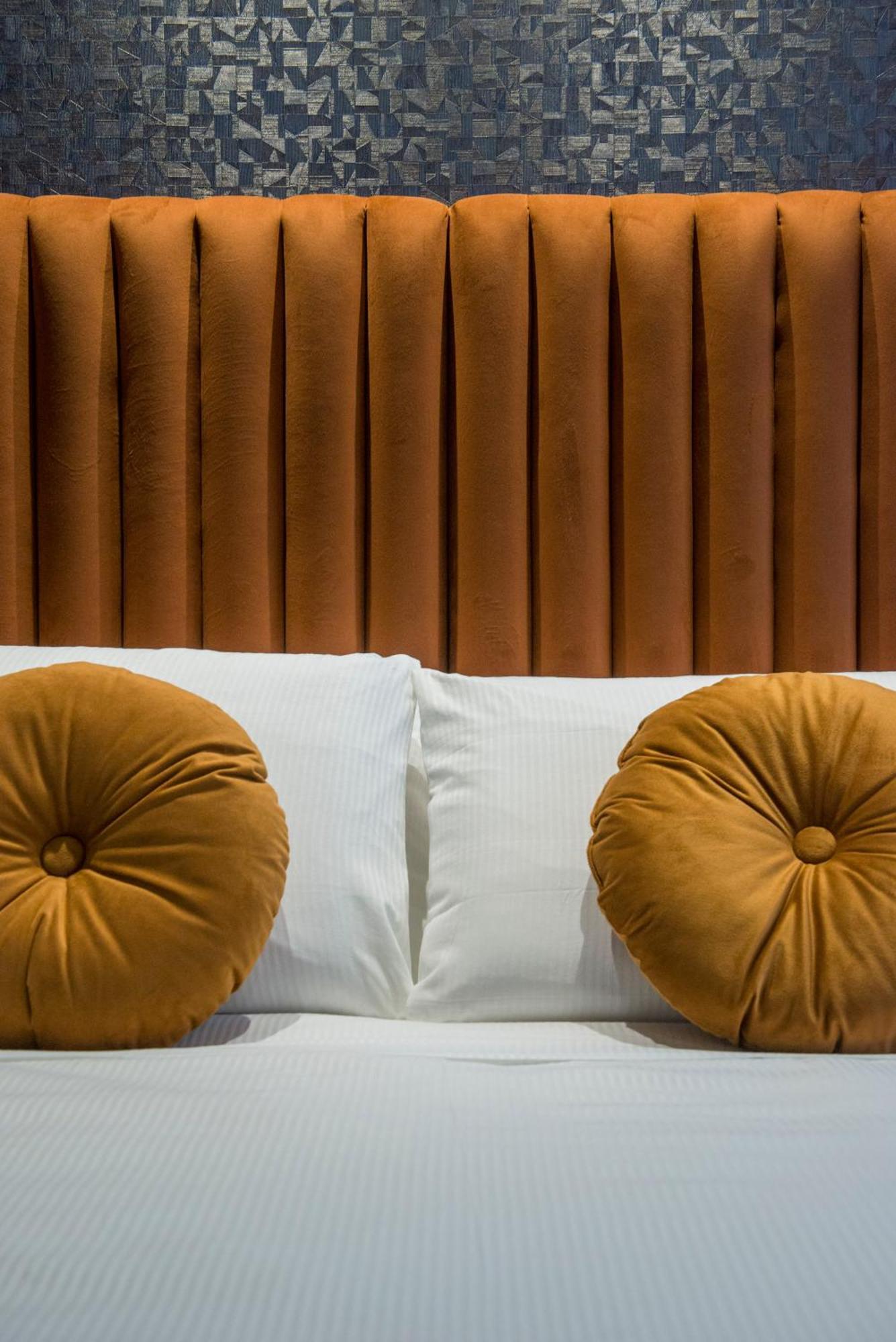 Bocca Di Leone Luxury * Roma